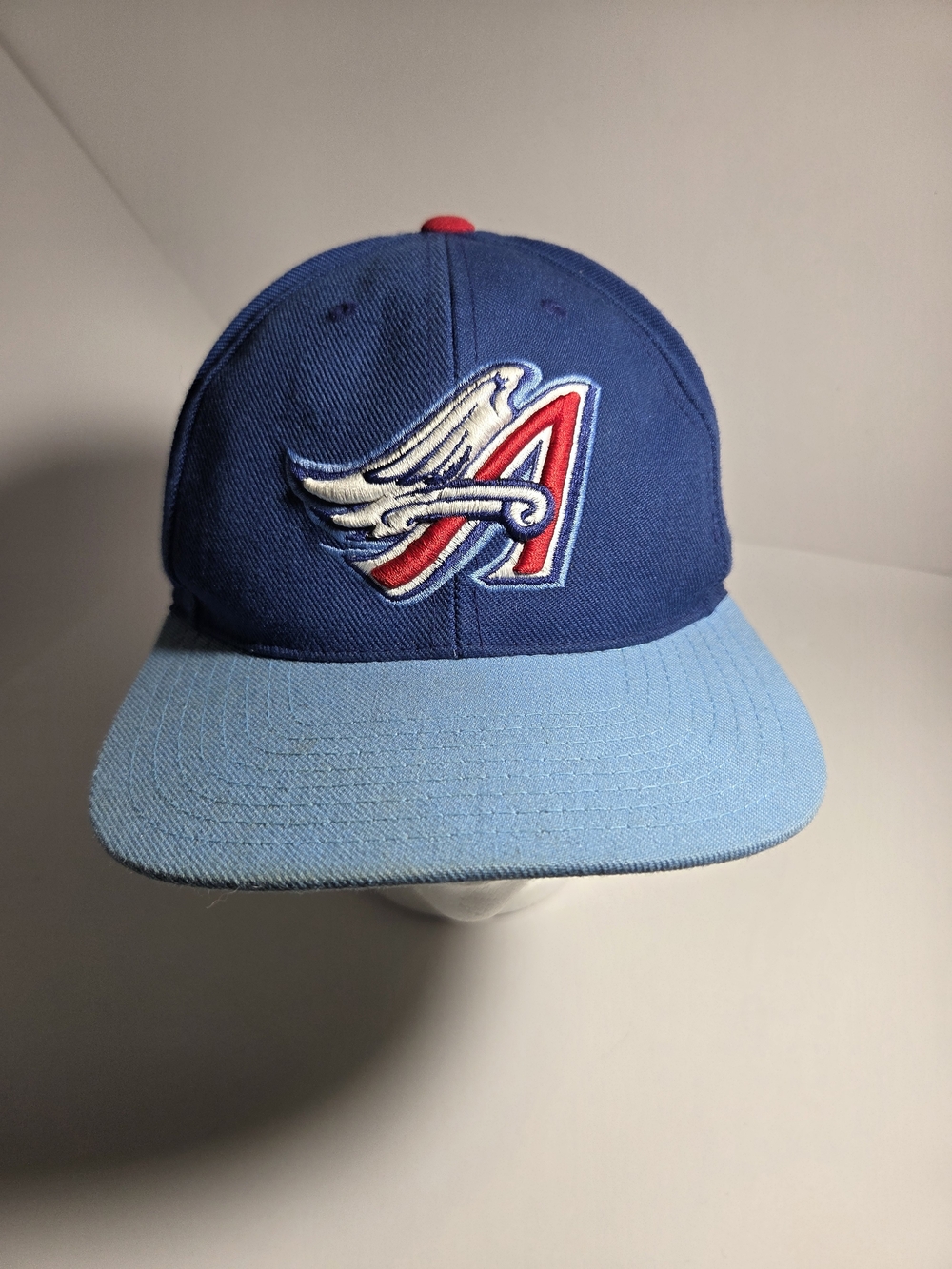 Vintage Montreal Alouettes Hat Retro CFL "Angry Bird" Snapback Cap